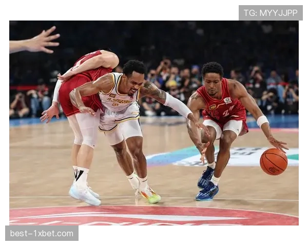 浙江方兴渡防守效率联盟顶尖 将对手限制至53分展现体系威力 浙江方兴渡防守效率联盟顶尖 将对手限制至53分展现体系威力